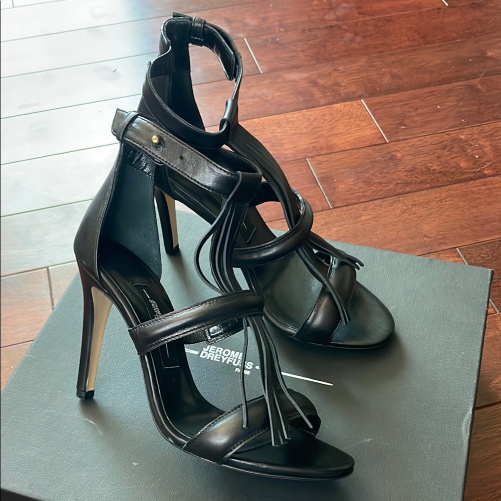 NIB Jerome Dreyfuss Bean Black Leather Fringe T-Strap Strappy Sandal Heels 38